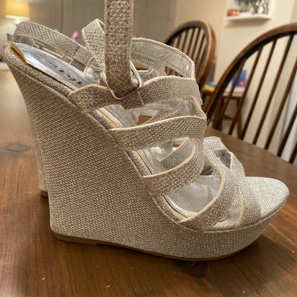 Silver sparkly wedges